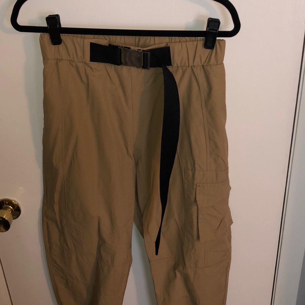 High waist combat pants with belt size 6 in khaki